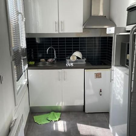 Paris 8Th, Bright, Very Good Location Apartment Exterior photo